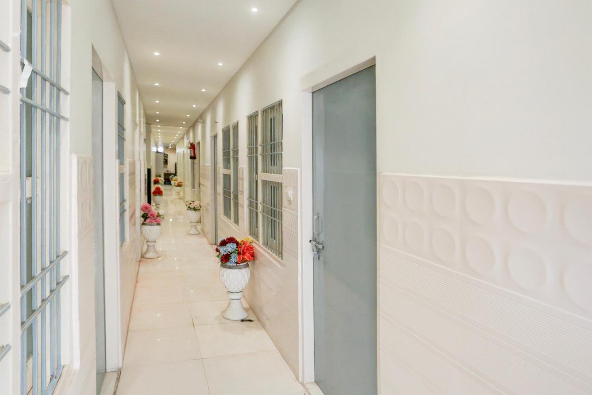 Super Collection O Roop Vihar Rohtak Formerly Hotel Maha Luaran gambar